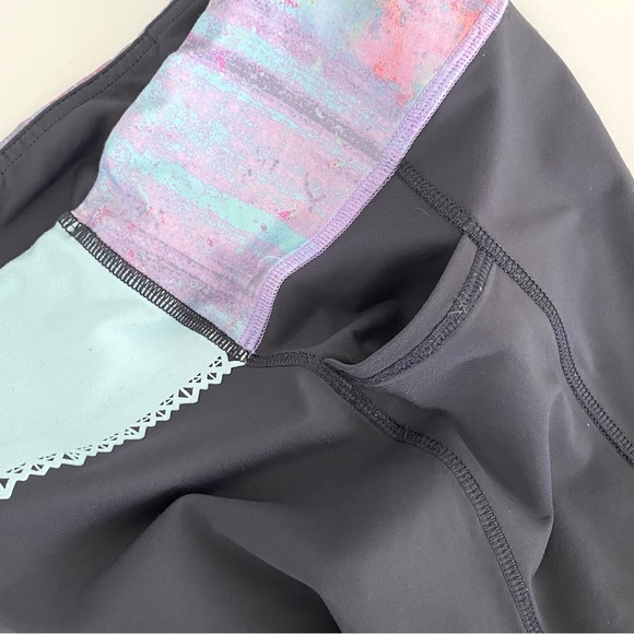 Ivivva Mesh With The Best Leggings Size 12 - Picture 4 of 7